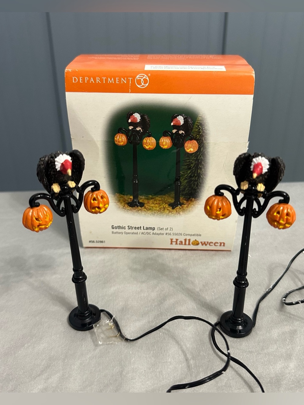 Dept 56 Halloween Village Gothic Street Lamp Vulture Pumpkin Lights 52961